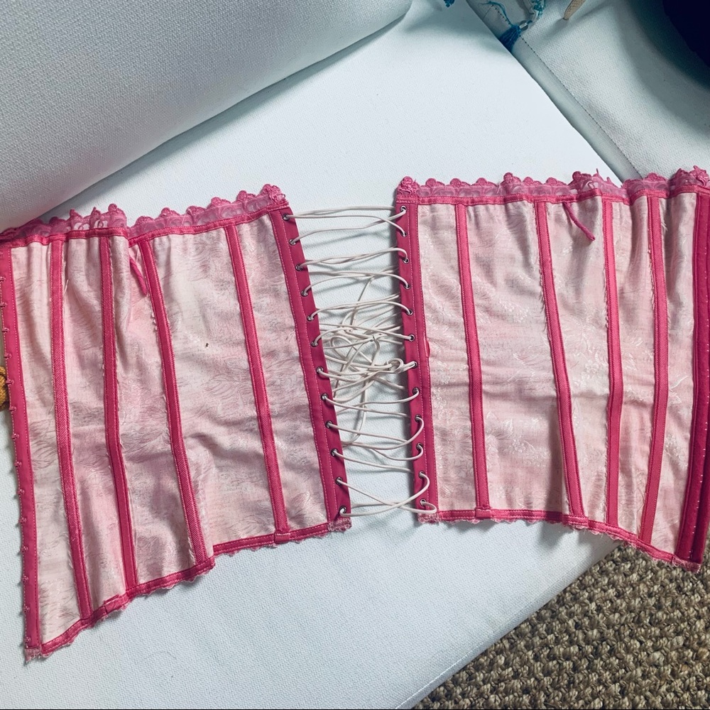 Pink Corset - Picture 12 of 12